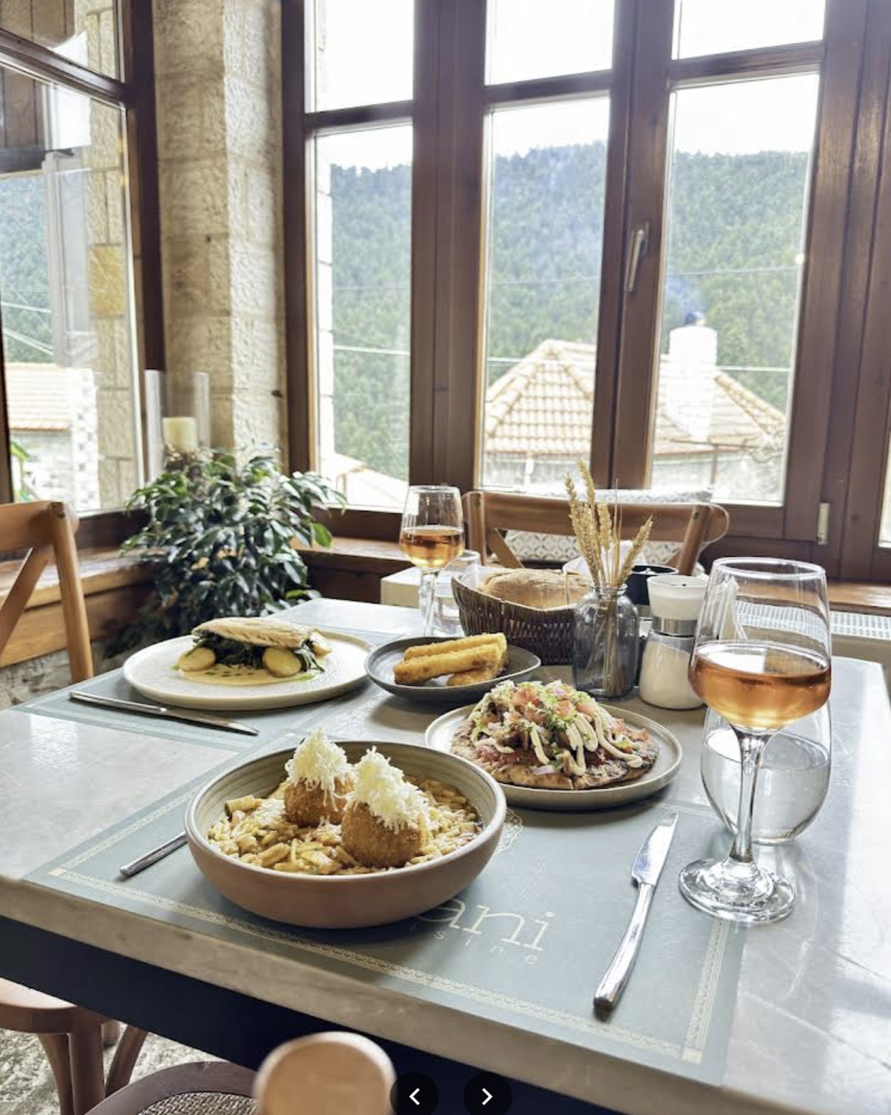 Bostani — Local Cuisine, Voutyro